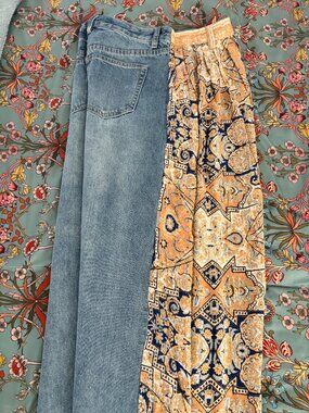We The Free Boho Jeans with Fabric - Size 24
